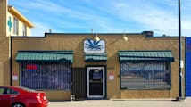 Nature's Kiss - Englewood